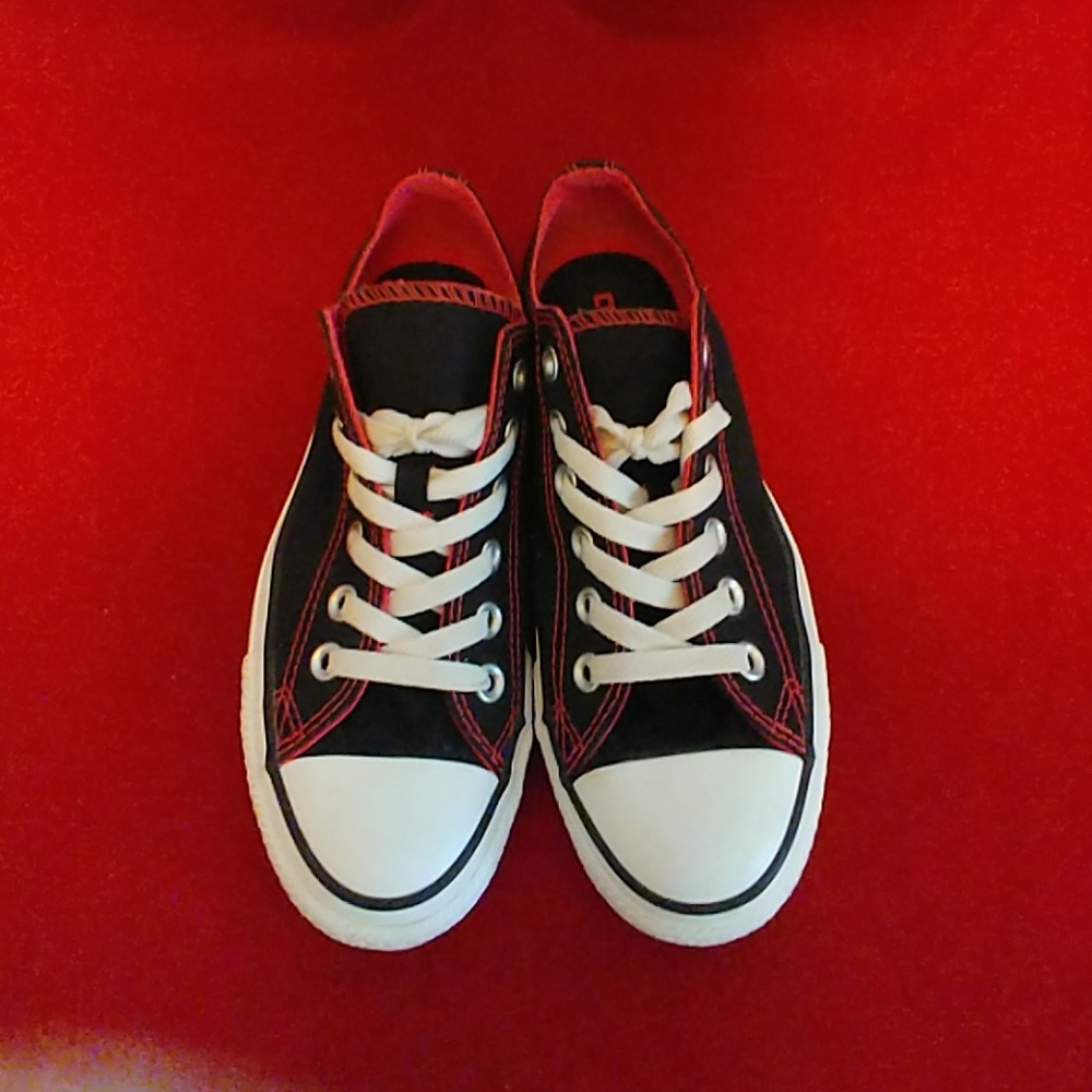 Ladies Converse